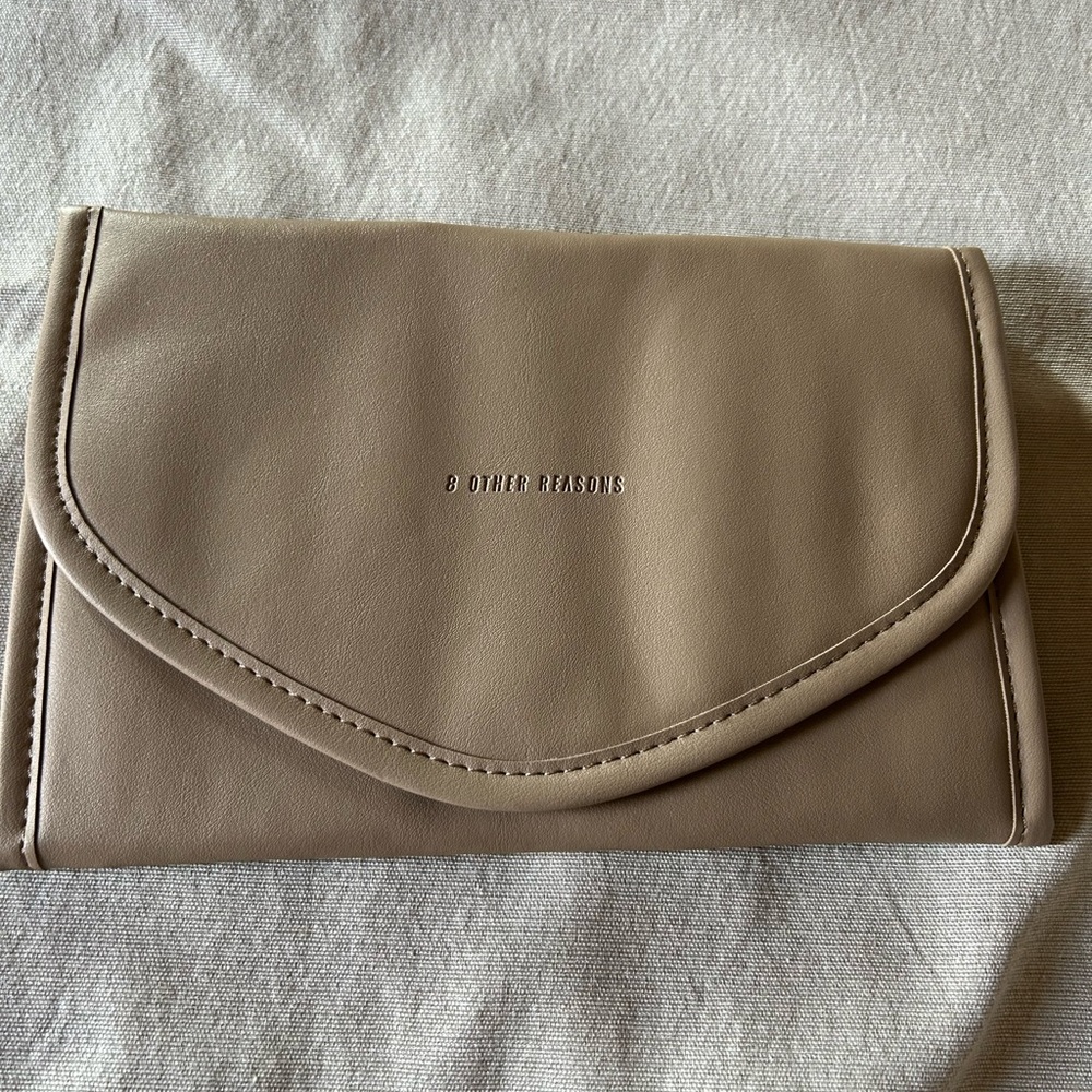 8 Other Reasons Jewelry Travel Bag